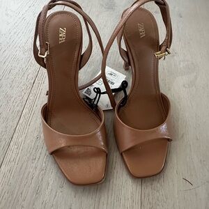 Zara Women's Brown Heeled Sandals